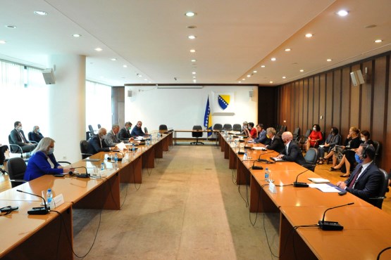 Руководство домова Парламентарне скупштине БиХ разговарало с амбасадорима Квинте и са шефом Делегације Европске уније у БиХ и специјалним представником Европске уније у БиХ 